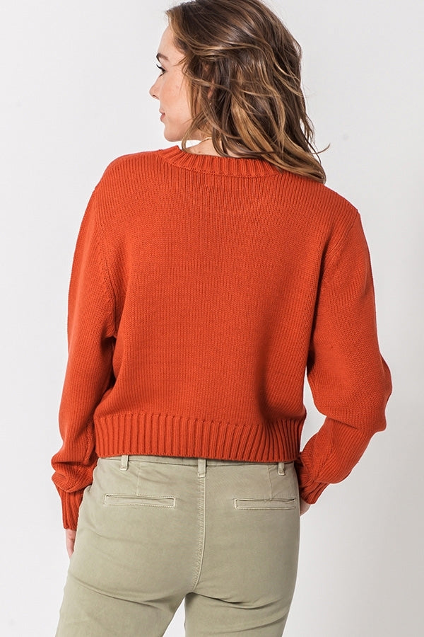 Round Neck Cropped Sweater - shopretailery