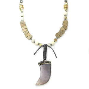 Mixed Beads Necklace with Stone Horn